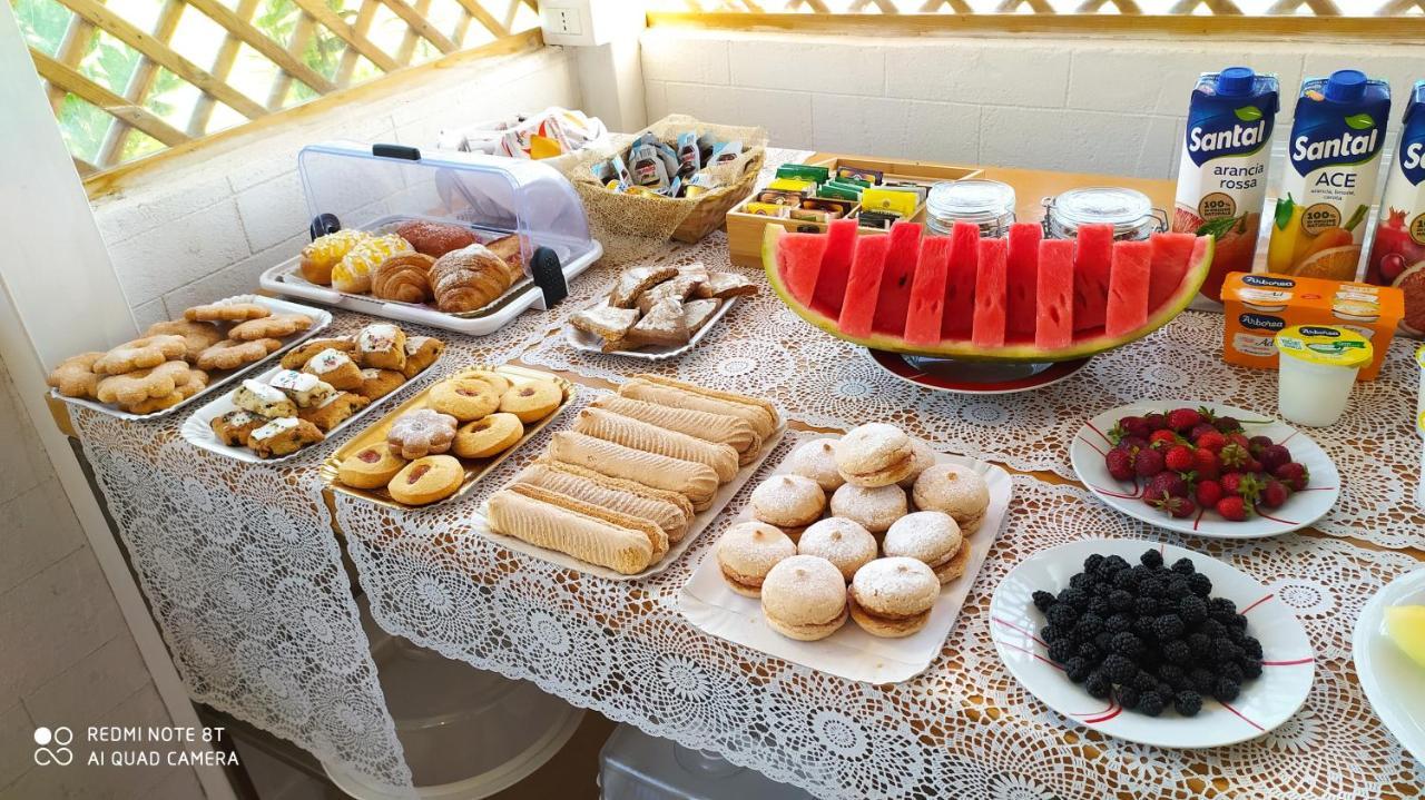 リオーラ・サルド I Giganti Bed & Breakfast エクステリア 写真