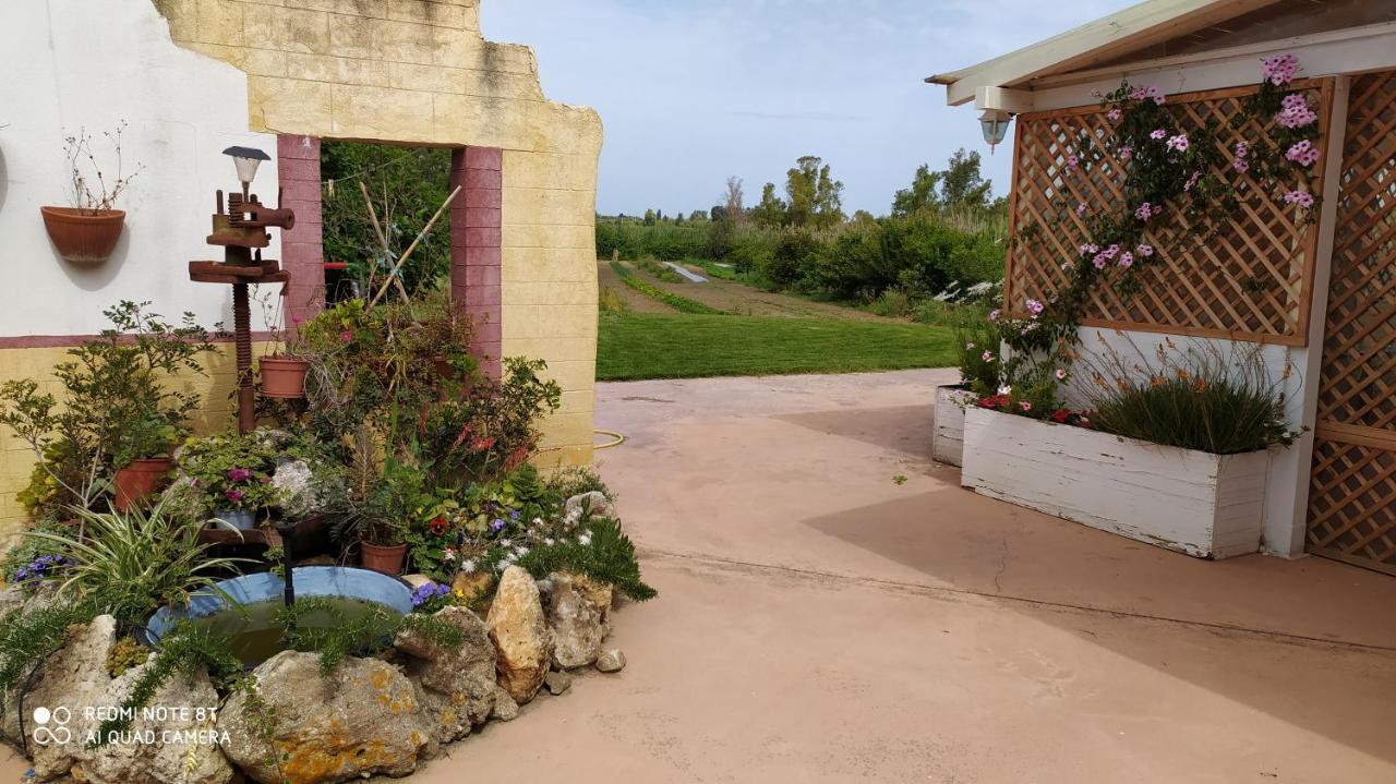 リオーラ・サルド I Giganti Bed & Breakfast エクステリア 写真