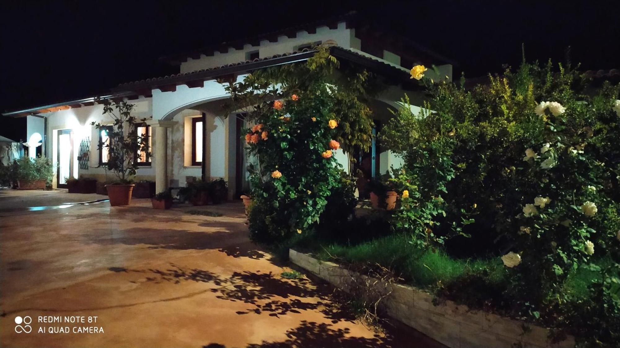 リオーラ・サルド I Giganti Bed & Breakfast エクステリア 写真